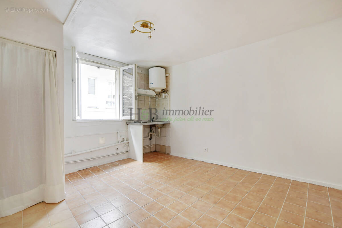 Appartement à PARIS-9E