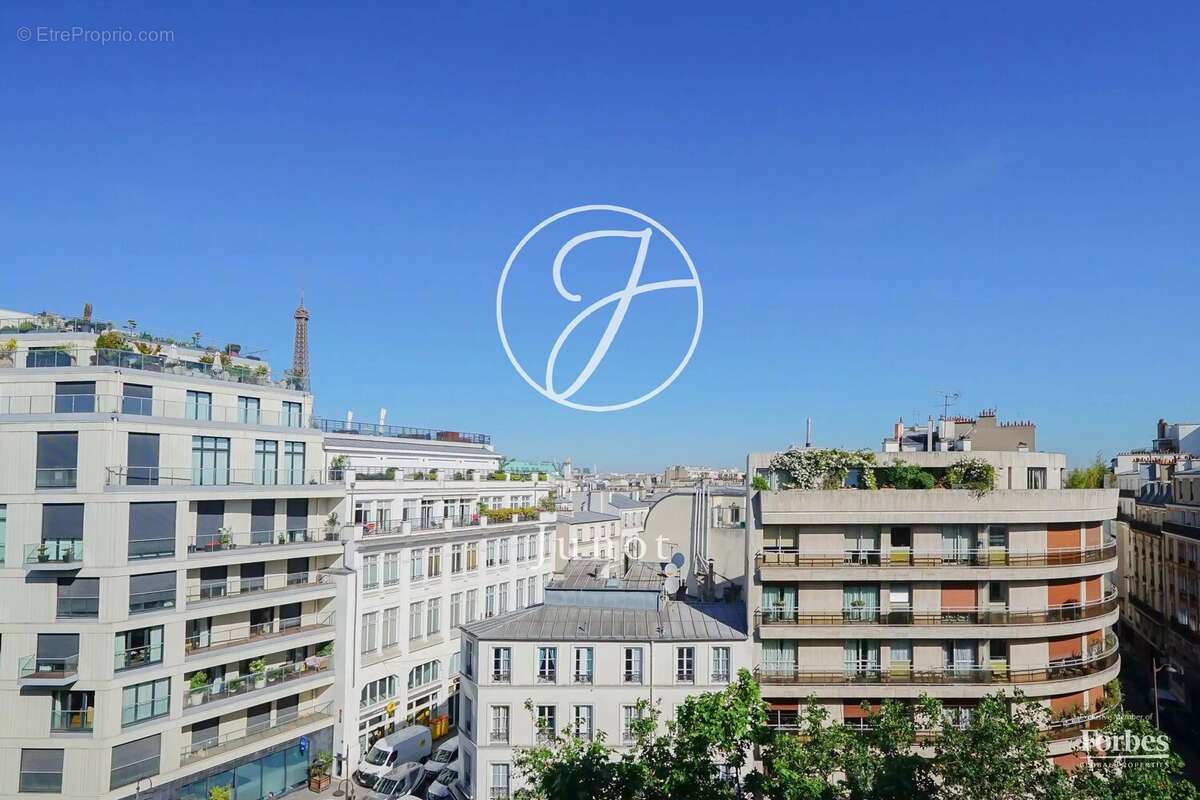 Appartement à PARIS-7E