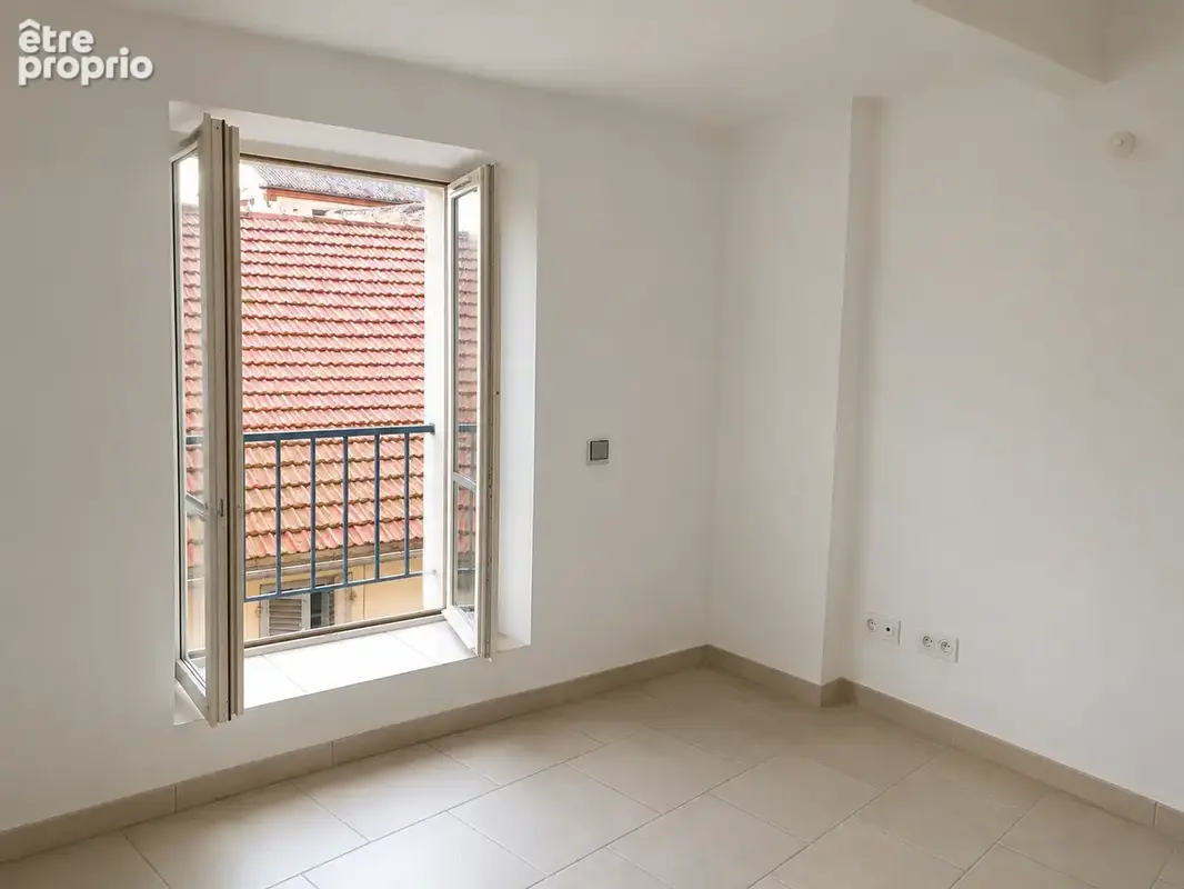 T4 à Hyères investissement locatif - photo 2