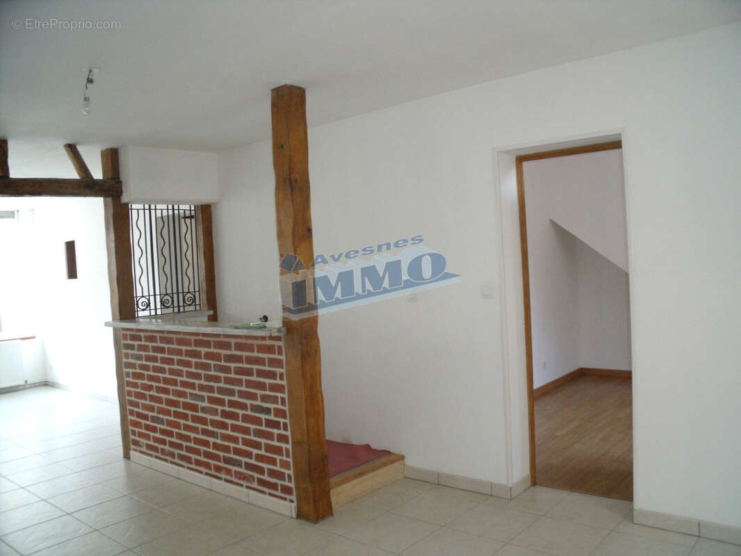 Appartement à AVESNES-LE-COMTE