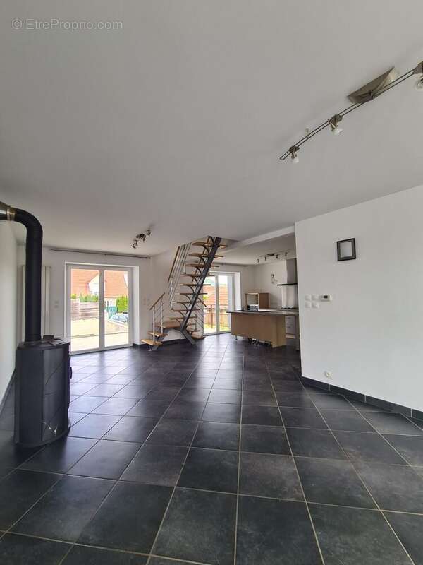 Maison 86 m² à Ornans  - photo 6