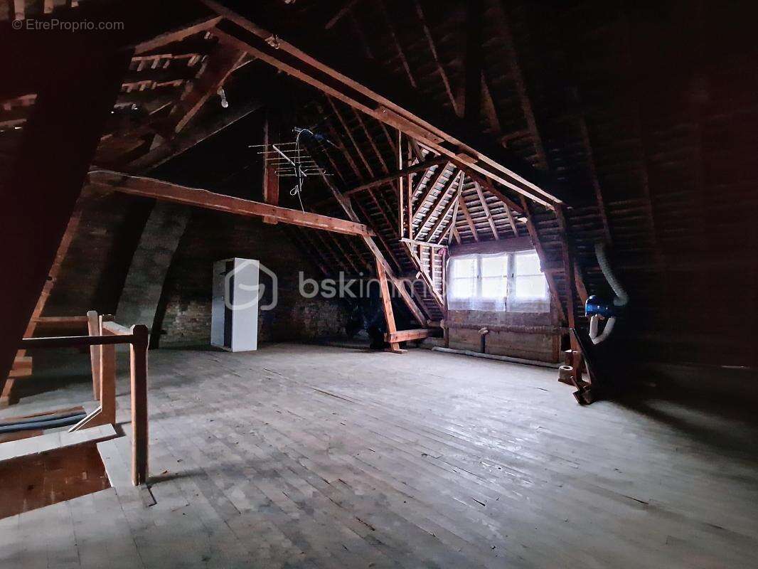 Maison à PICAUVILLE