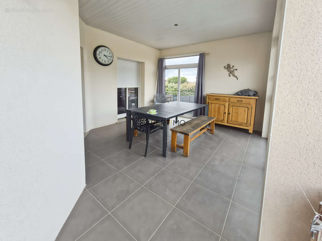 Villa  de plain-pied avec piscine - photo 11