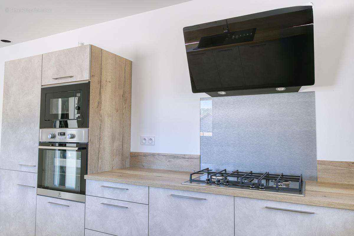 Maison à SAINT-SAVIN