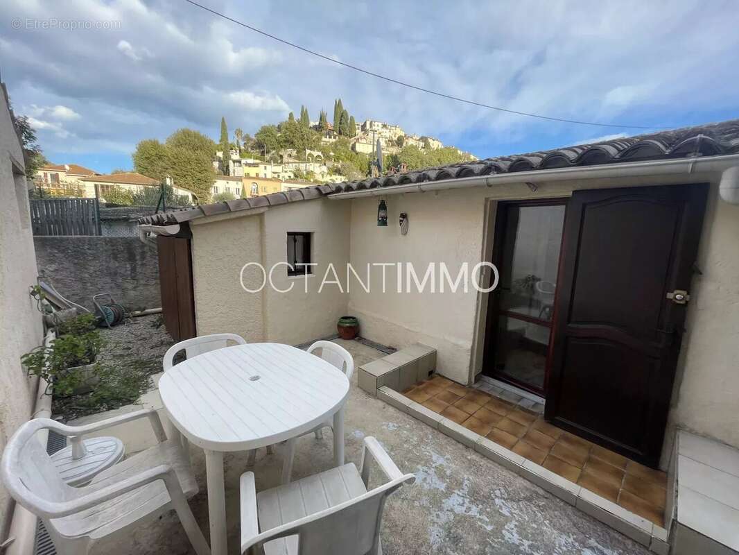 Maison à CAGNES-SUR-MER