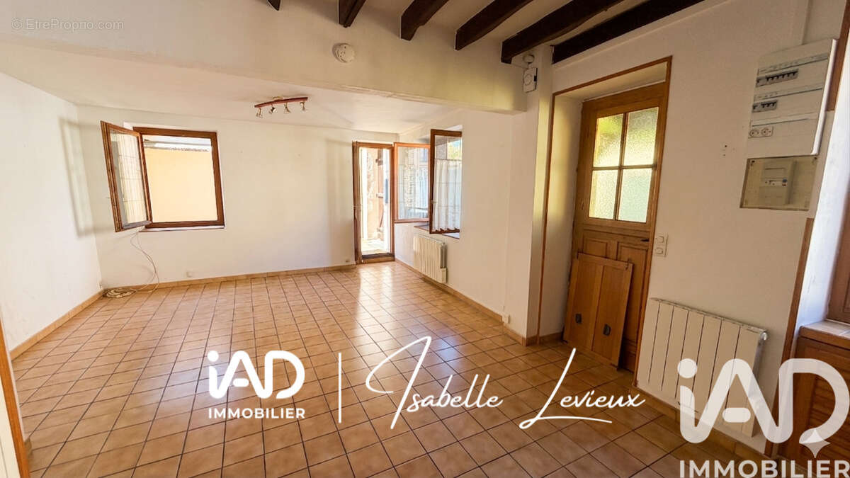 Maison 85 m² à Aincourt  - photo 2