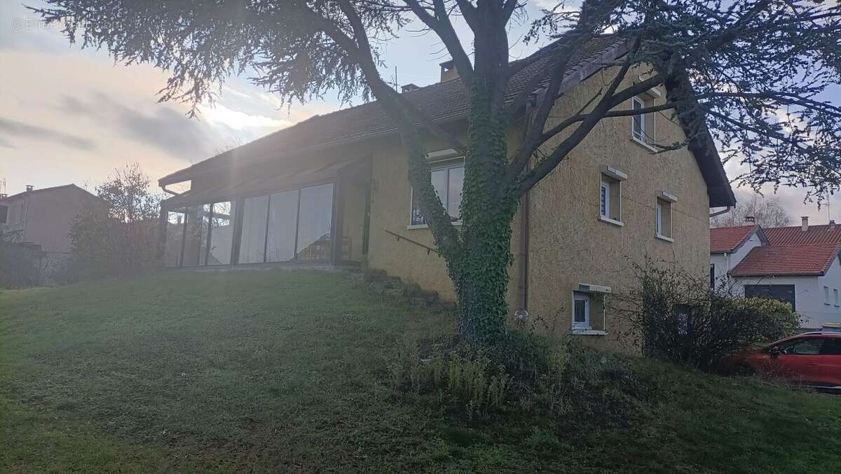 Photo 2 - Maison à MONTBRISON