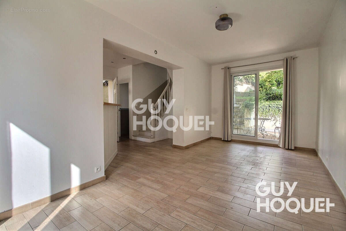 En exclusivite maison chaville  rive droite - photo 13