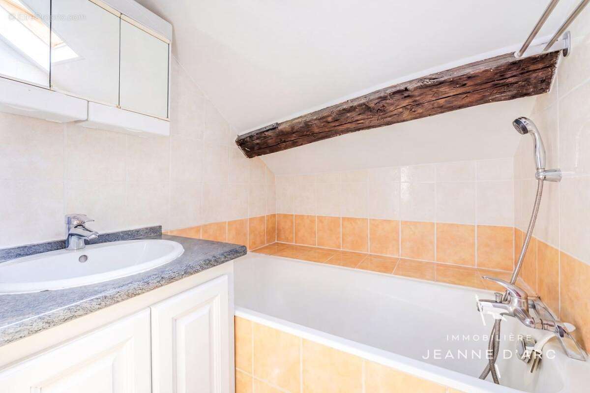 Appartement à VERSAILLES