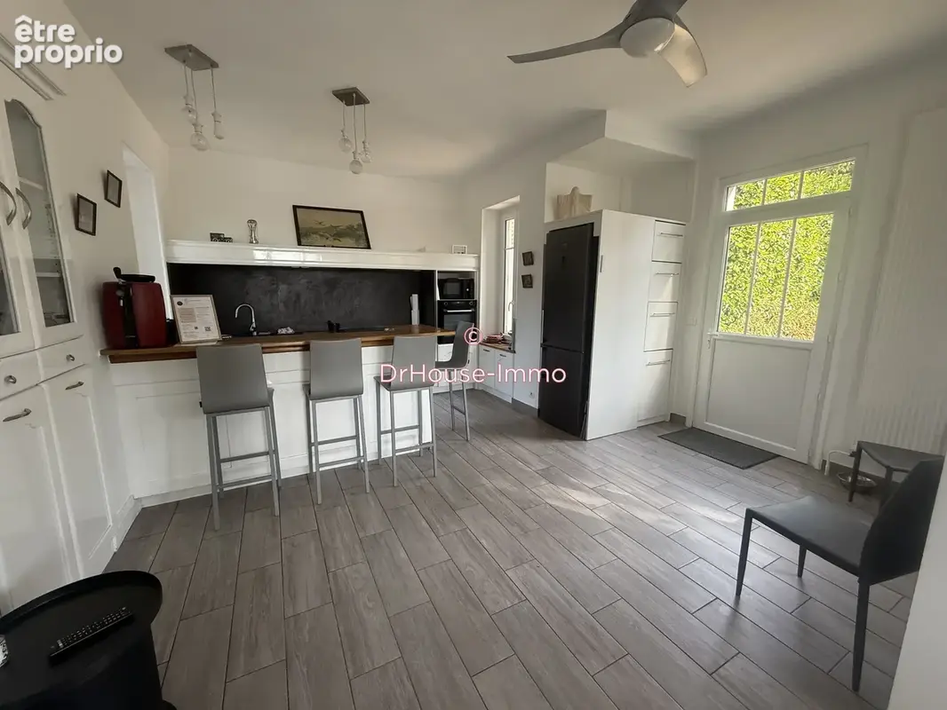 Maison 15 pièces 430 m² à vendre à Saint-Maur (36250) - photo 12
