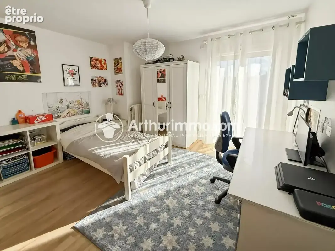 Maison de 5 pieces avec sous-sol et dependances - photo 9