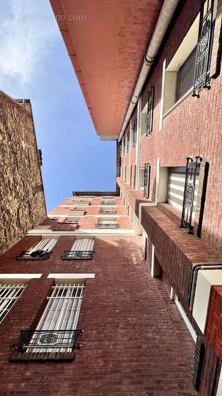 Appartement à ASNIERES-SUR-SEINE