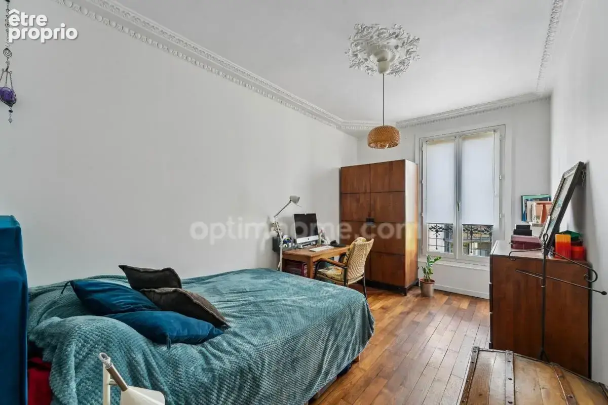 CLICHY (HAUTS DE SEINE, 92) – 2 pièces F2/T2 – excellent état – 40,10 m² - Proche transports, centre-ville, commodités et parc R - photo 3