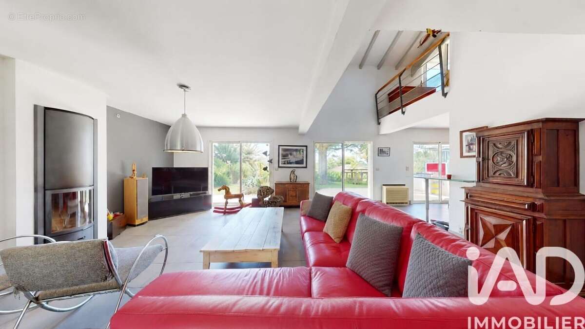 Photo 6 - Maison à ARBONNE