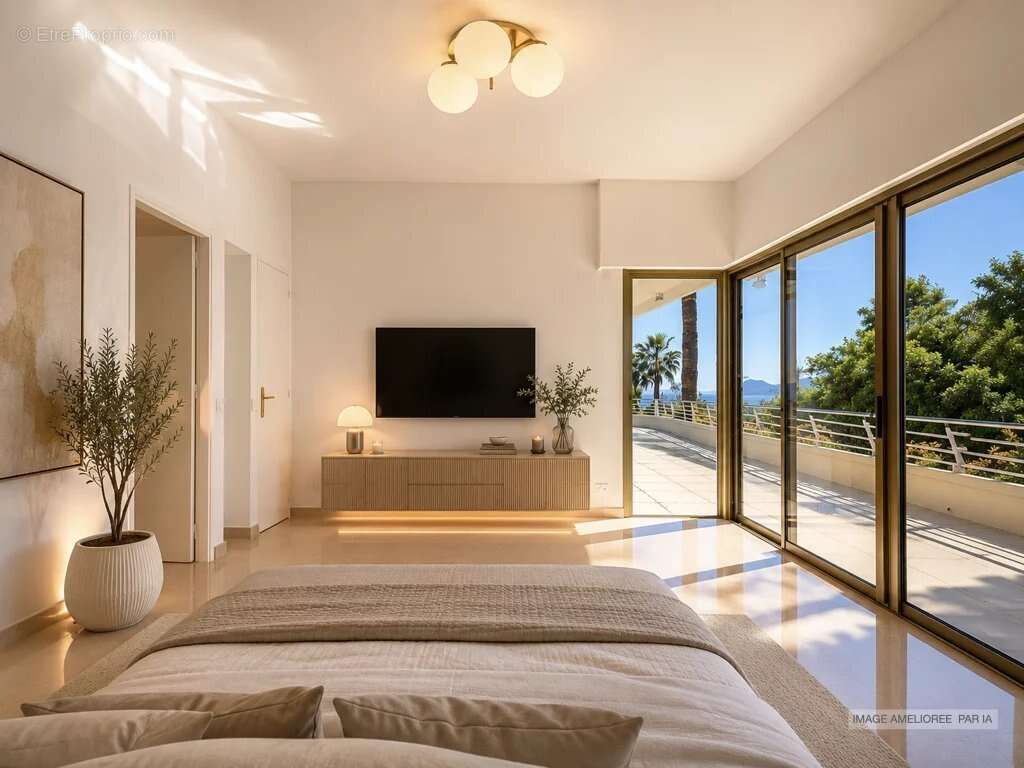 Appartement 2 suites  138 m2 vue mer exceptionnelle cannes isola bella  vue mer terrasse - 2 garages - photo 5