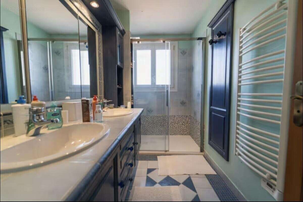 Maison à BUXEROLLES