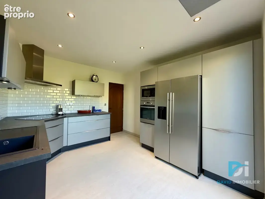 Villa de plain-pied 175 m2 avec appartement indépendant   Pomerols - photo 8