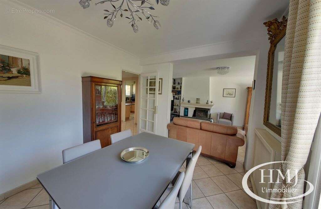 Maison 115 m² à Courcouronnes  - photo 6