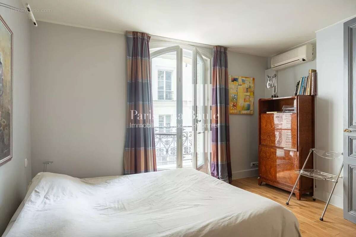 Appartement à PARIS-5E