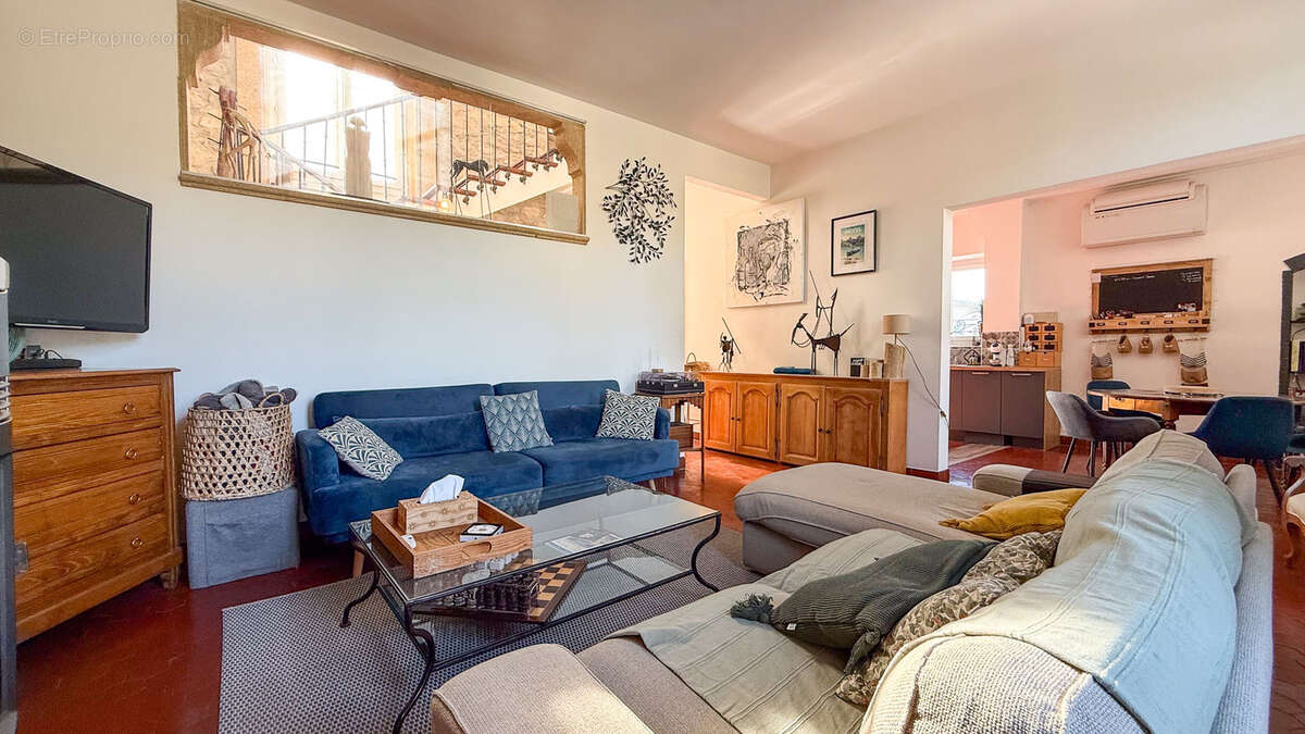 Orange   Élégante maison de maître en pierre avec studio indépendant, garage et terrasses - photo 2