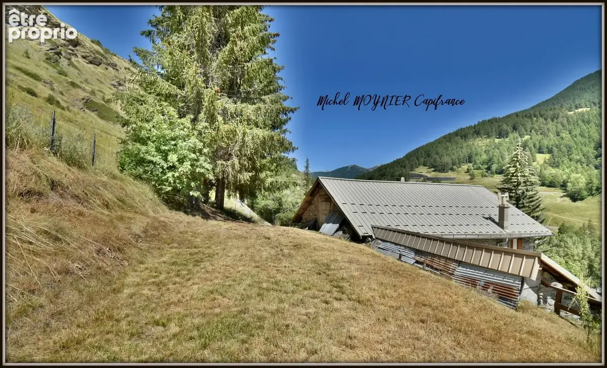  Une maison unique à Aiguilles, au cœur des montagnes du Queyras - photo 7