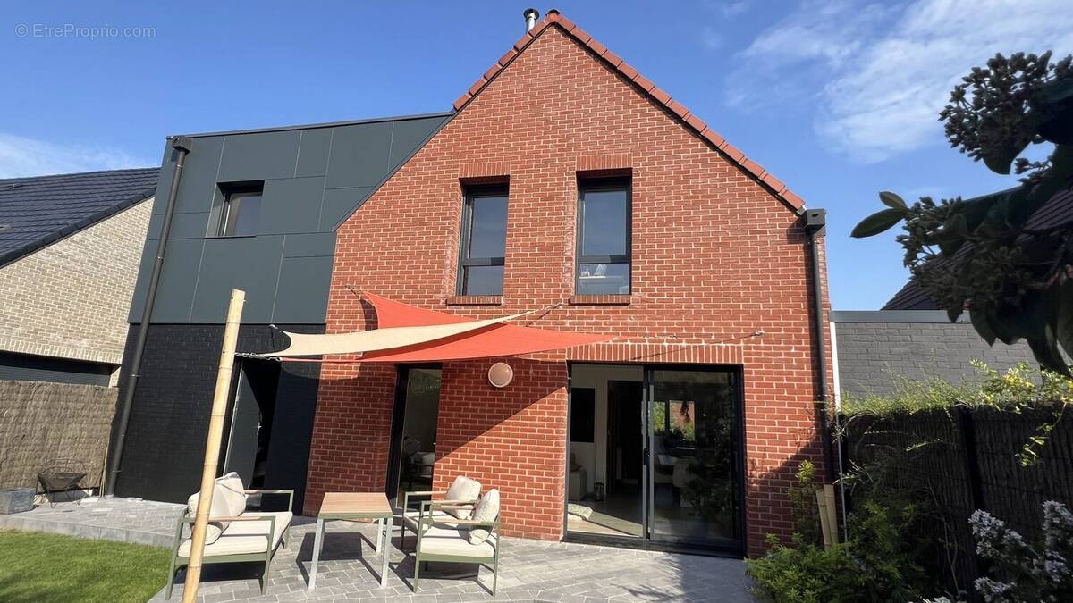 Maison à CHERENG