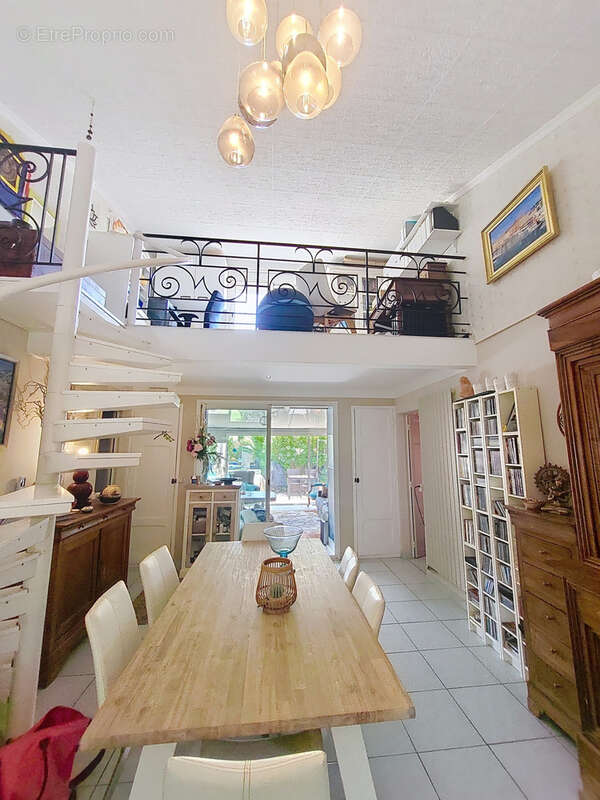 Maison à SAINT-RAPHAEL