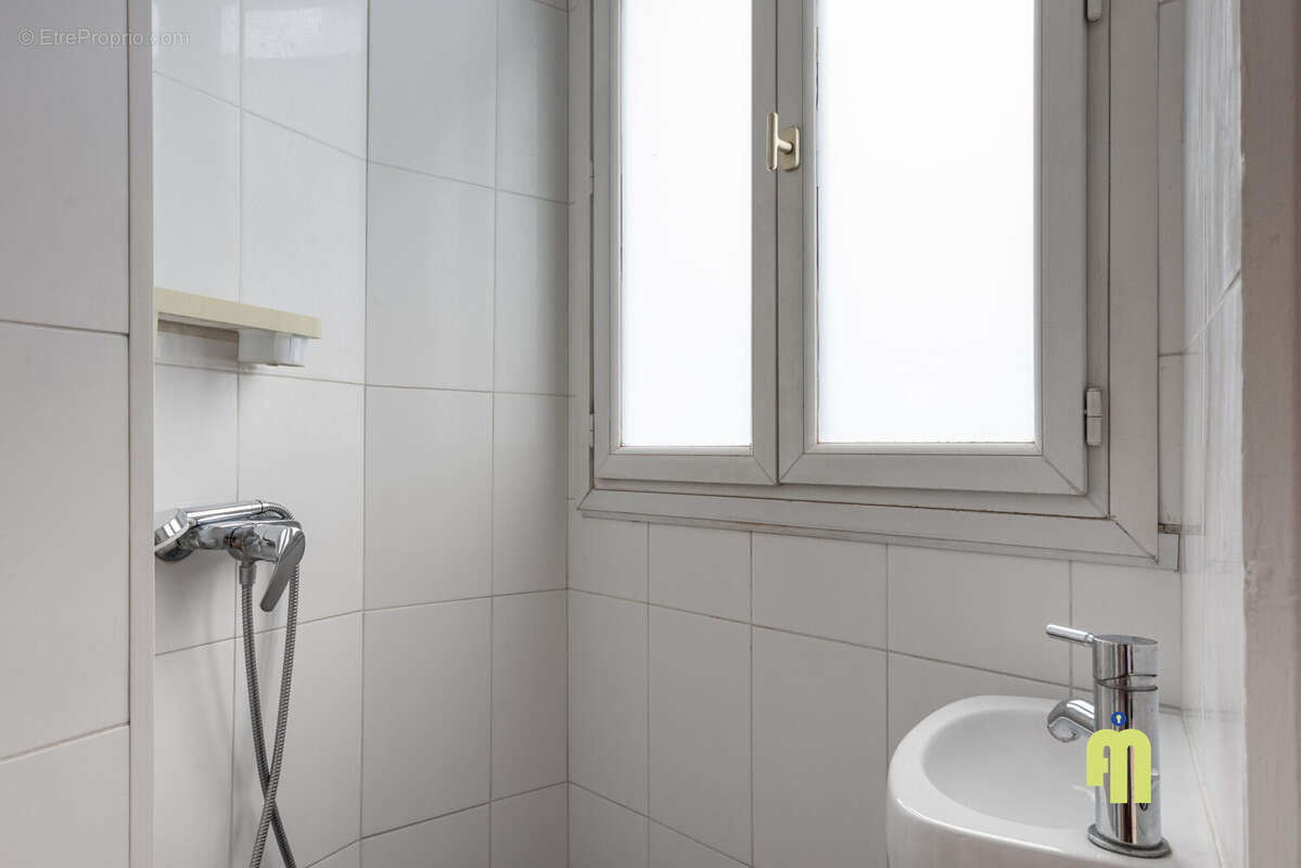 Appartement à PARIS-20E