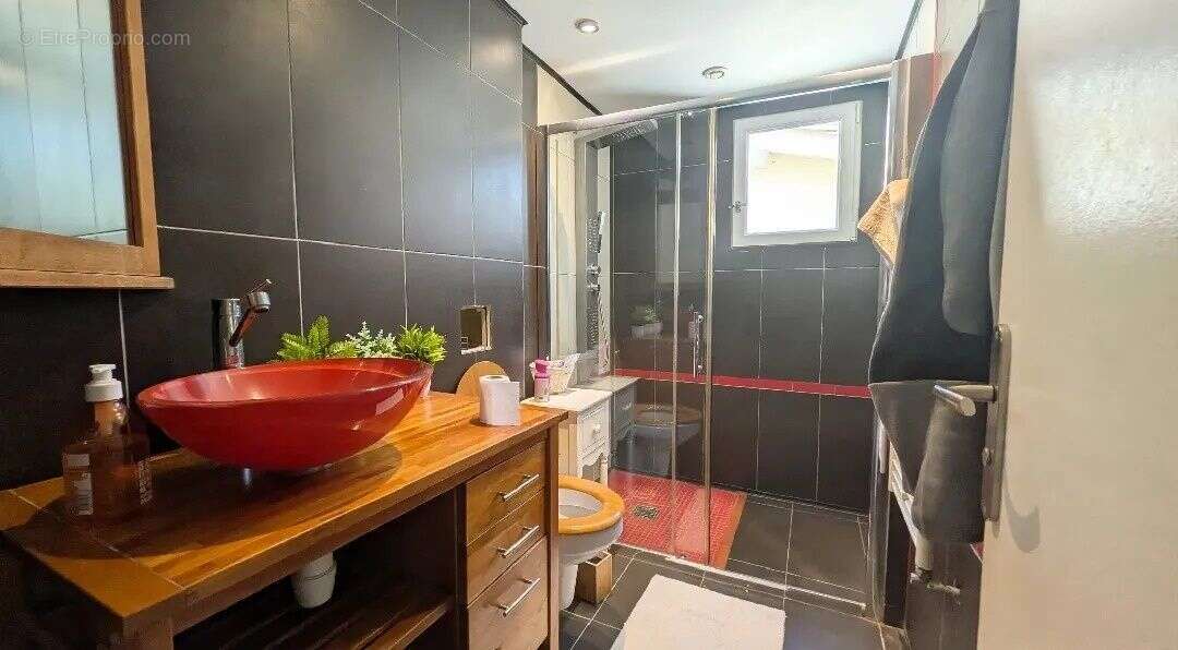 Maison en pierre à vendre avec garage - photo 10