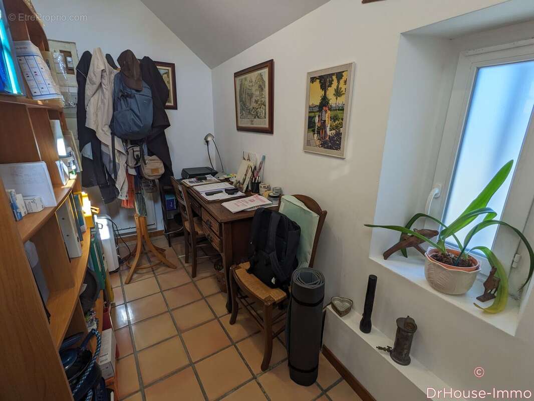 Maison 153 m² à Colleville-Sur-Mer  - photo 8