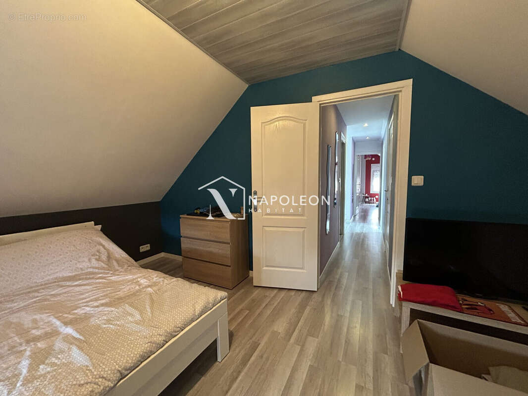 Maison 109 m² à Artres  - photo 7