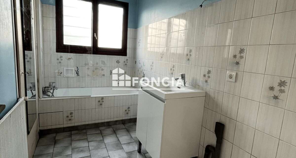 Appartement à ALBERTVILLE