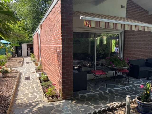 Maison à VERNEUIL-SUR-SEINE