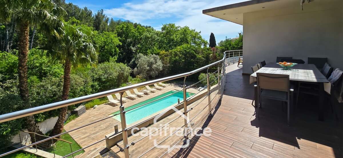 Maison à vendre 7 pièces LA VALETTE DU VAR (83) - photo 4