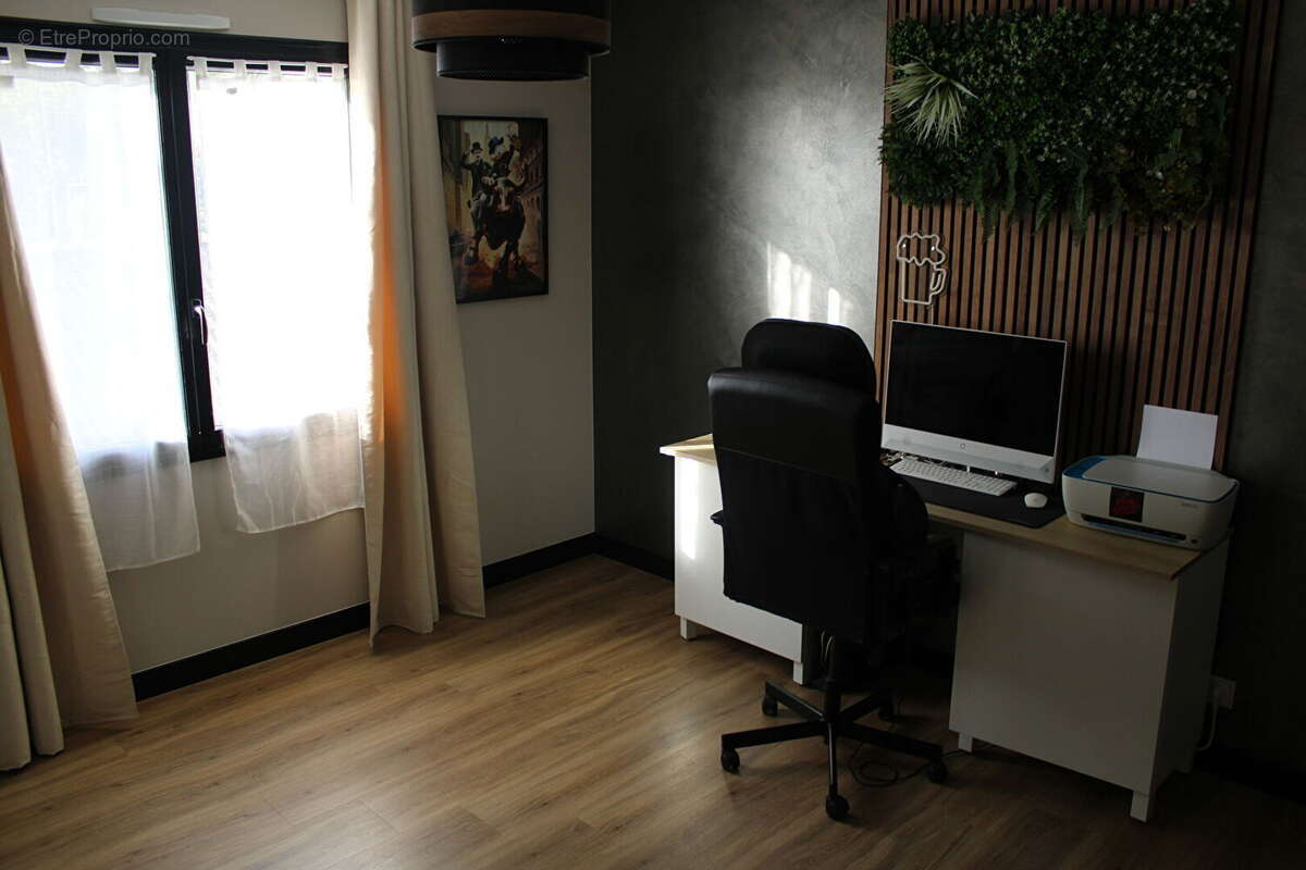 Appartement à LA GUERCHE-DE-BRETAGNE