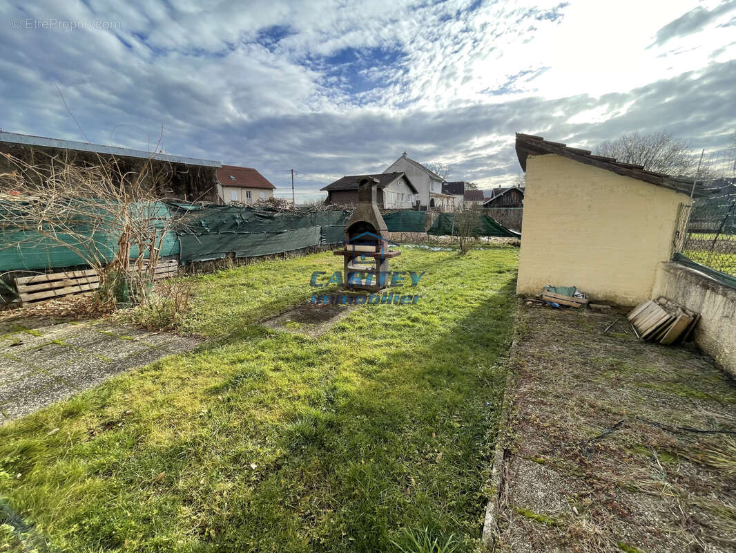 Maison à RONCHAMP