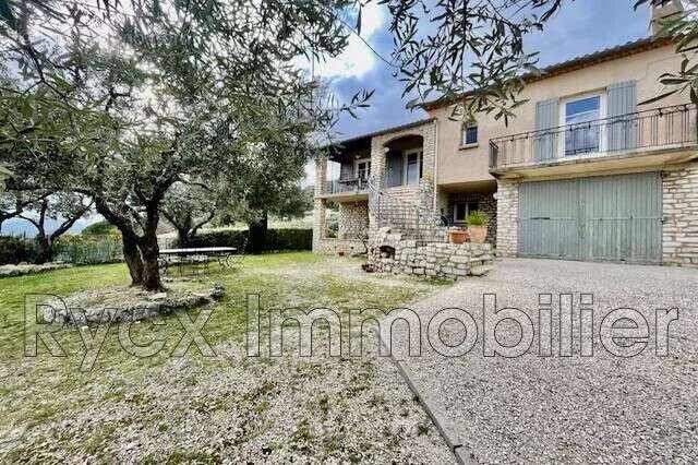 Maison 168 m² à Saint-Saturnin-Les-Apt  - photo 6