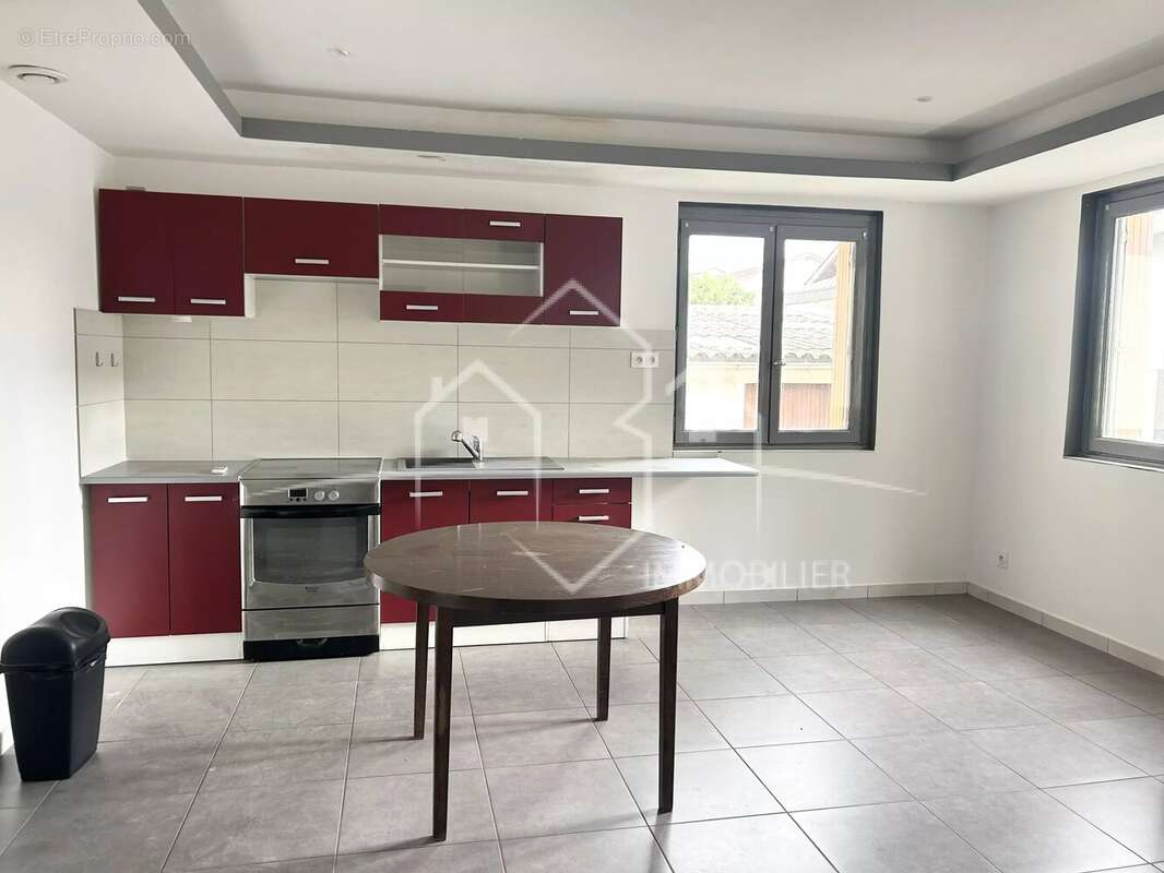 Appartement à SAINT-RAMBERT-D'ALBON