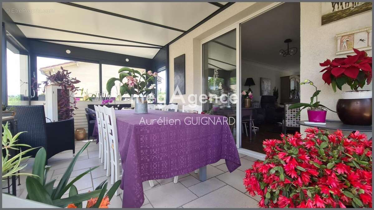 4 chambres, jardin arboré. Beaux volumes à vivre - photo 3