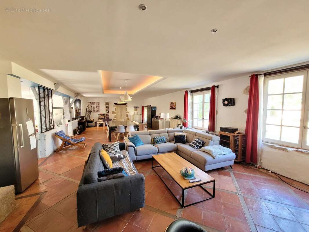 Magnifique manoir en position dominante avec piscine - photo 8