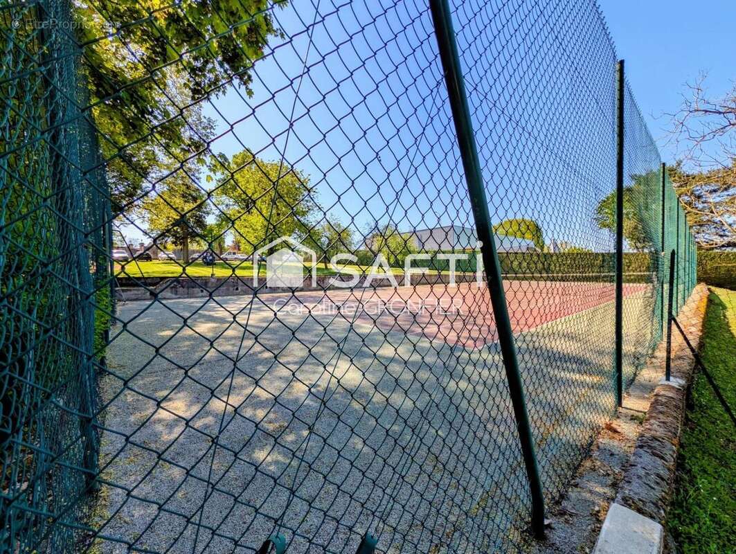 Photo 4 - Appartement à MONTCEAU-LES-MINES