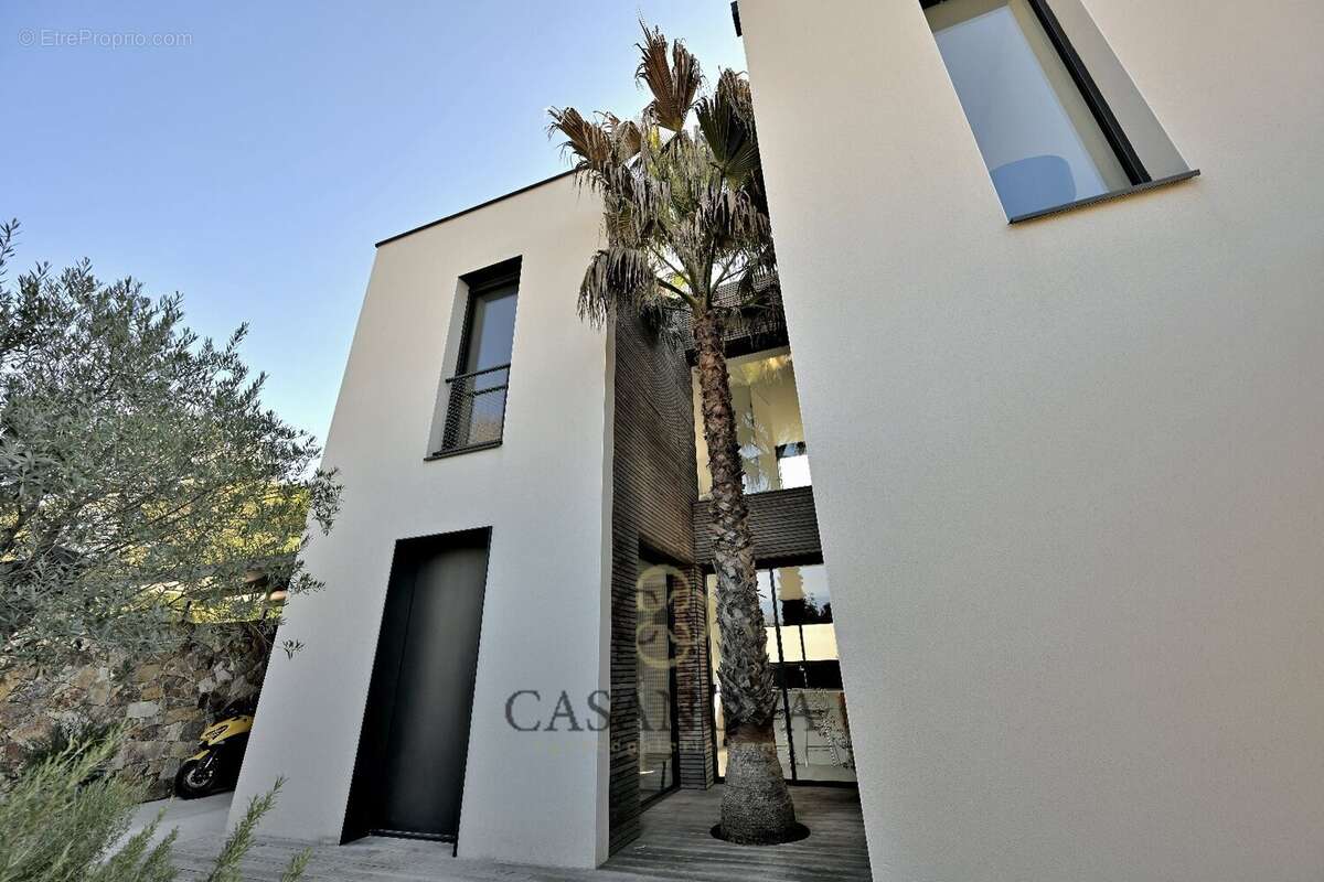 Maison à CASTELNAU-LE-LEZ