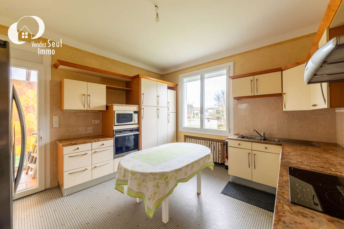 Maison à SAINT-SYLVESTRE-SUR-LOT