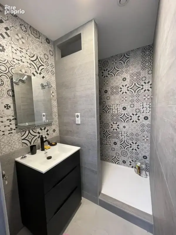 Maison 10 pièces 400 m² à vendre à Vals-Les-Bains (07600) - photo 9