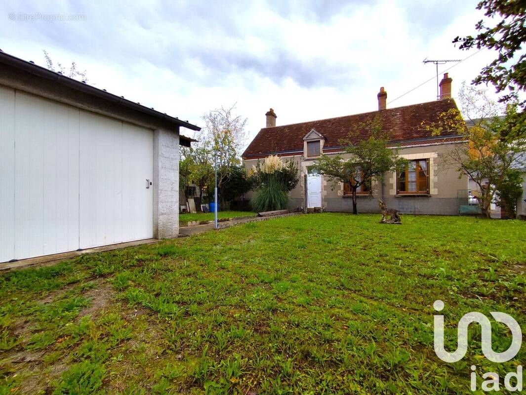 Photo 1 - Autre à CHILLEURS-AUX-BOIS