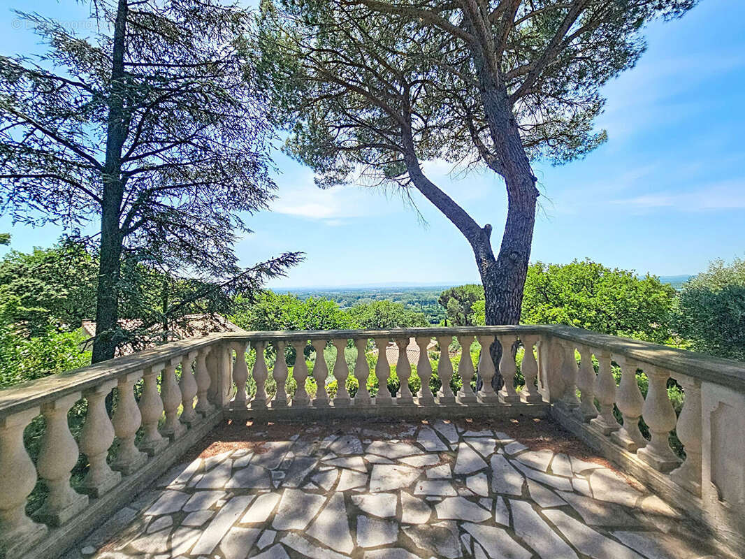 Maison de caractère 8 pièces de 192 m² avec vue panoramique - photo 3