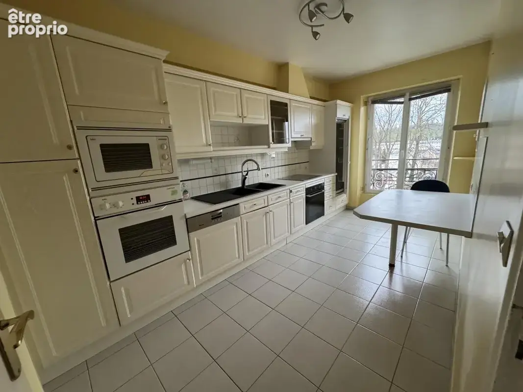 Appartement 193 m² à vendre à Lisieux (14100) - photo 3