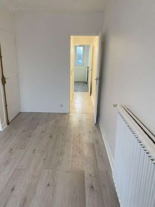 Photo 6 - Appartement à SAINT-MAUR-DES-FOSSES