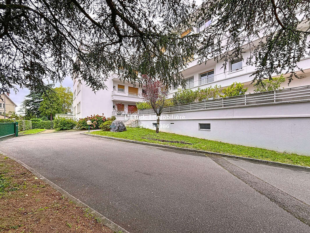 Appartement à CALUIRE-ET-CUIRE