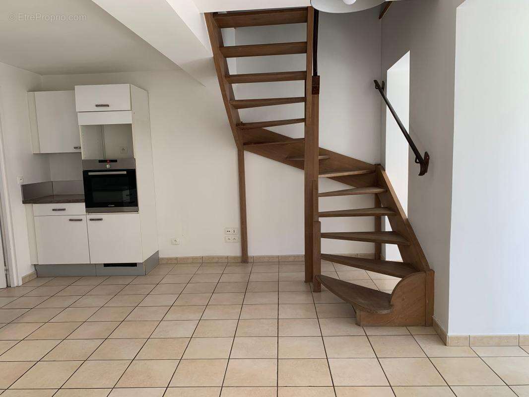 Maison à FONTAINES-SUR-SAONE